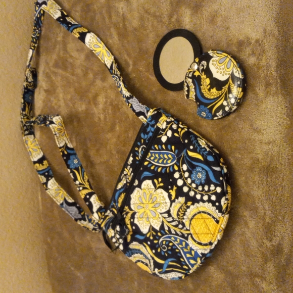 Vera Bradley crossbody & compact mirror - Picture 2 of 9